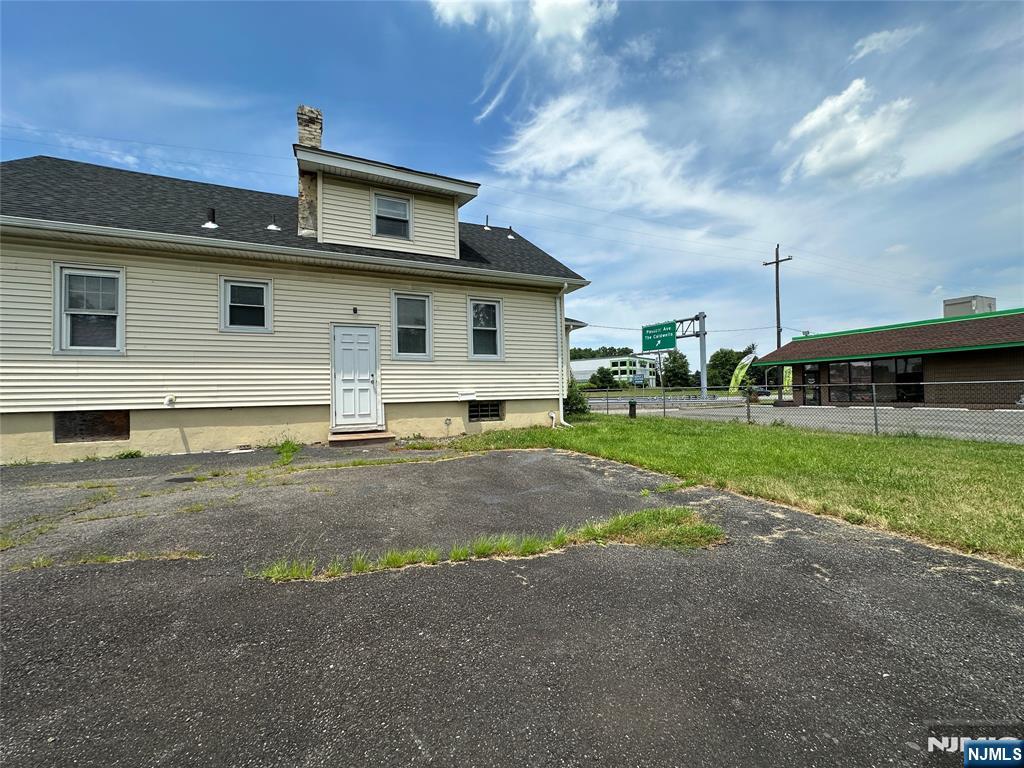 Photo 4