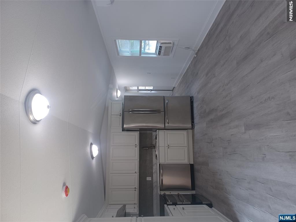 3rd st 15, Wayne, NJ, 07420 — Photo 1