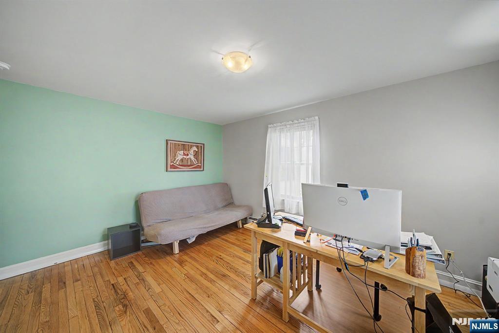 Photo 17